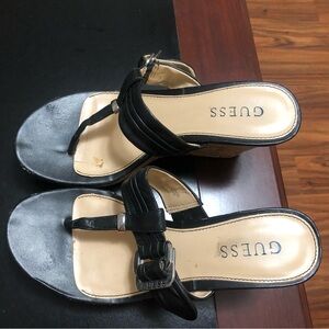 Guess wedge black size 6M heels 4 inches, platform 1 1/2 inches- good condition